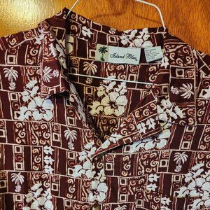Men's Medium Island Blue Maroon/White Hawaiian Short Sleeve Button Down Shirt